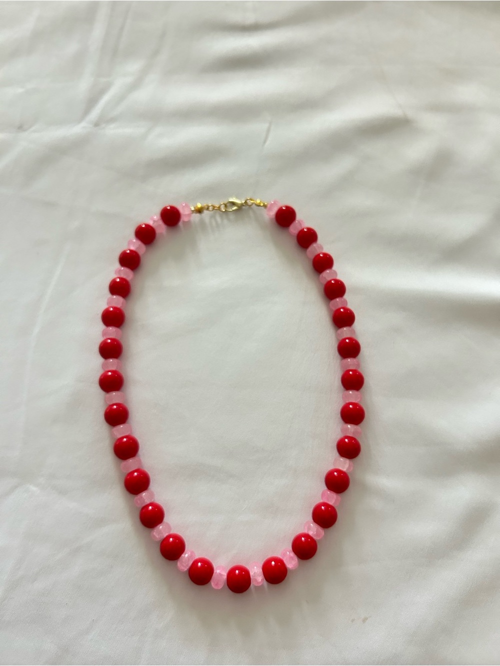 Handmade Red and Light Pink Beaded Necklace — Elegant Everyday Style🍒💅🏼